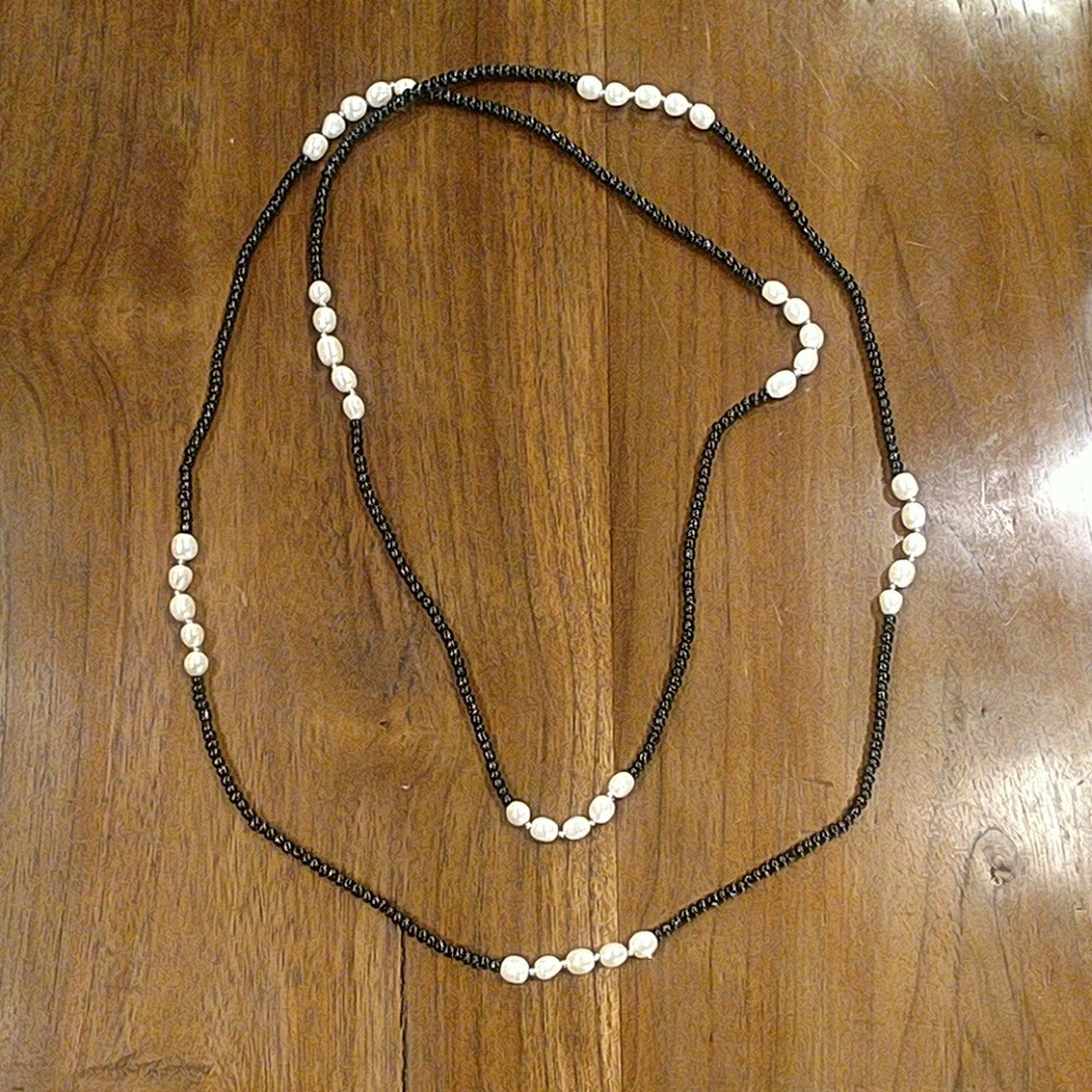 Natural perl and black glass beads long necklace